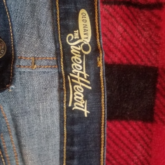 Old Navy Sweetheart Jeans - Picture 4 of 4